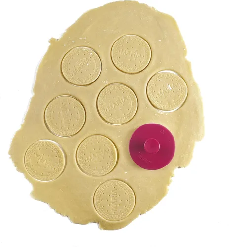 Vista 4 de IBILI - 681800 - Cortador de Galletas Marie con Eyector, Rosa