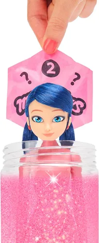 Vista 4 de Miraculous Ladybug Magic Heroez Reveal - Muñeca que cambia de color Marinette se transforma en disfraces sorpresa con esta muñeca de revelación