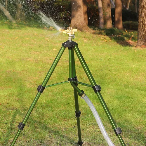 Vista 6 de Triumpeek - Aspersor de impacto con base de trípode y estacas, irrigador de gran cobertura de 360 grados con patas extensibles, boquilla de cabeza