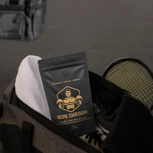 Vista 3 de Iron Shroom - Combustible de rendimiento funcional con sabor a chocolate, supermezcla de suero de leche, creatina y hongos con melena de león