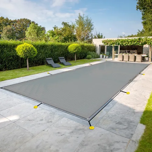 Vista 2 de Windscreen4less Cubierta de Piscina Enterrada Rectangular de 8'x8' de Malla de Seguridad de Invierno para Piscina con Cable de Alambre (Gris Claro)