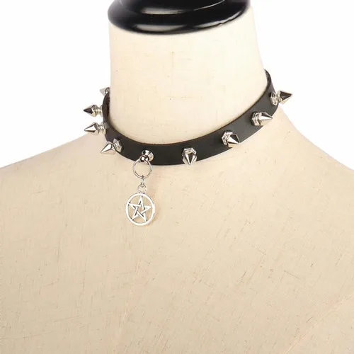Vista 4 de TIDOO Goth Black Choker Collar Necklace Cute Leather Chokers Sexy Butterfly Moth Pendant Chocker Punk Spiked Choker Lolita Maid Cat Set for Women