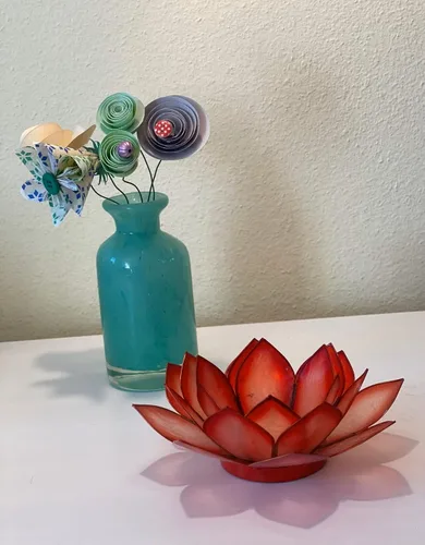 Vista 8 de Velas de té con forma de flor de Loto.