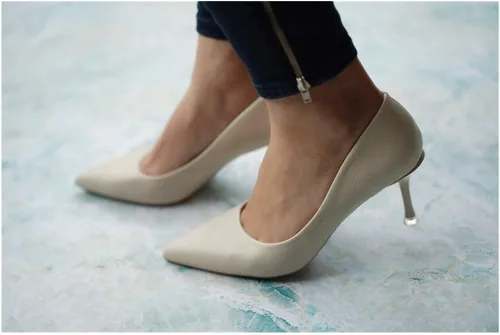 Vista 5 de C.Paravano Zapatos de tacón para mujer Tacón de gatito para mujer Tacón bajo puntiagudo Zapatos de tacón para vestido de boda para fiesta