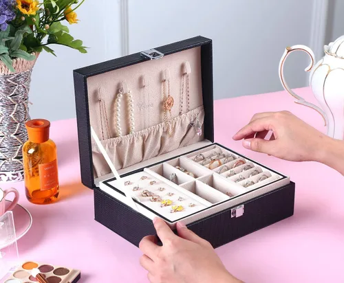 Vista 4 de Voova - Joyero organizador para mujeres y niñas 2 capas de almacenamiento de joyas grandes para hombres soporte para joyas de piel sintética