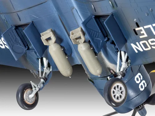 Vista 6 de Revell 03955 F4U-4 Corsair Modelo Kit, 5.8 in Longitud,6.8 in spanwidth
