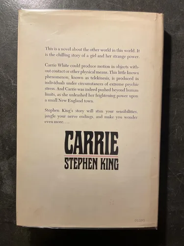 Vista 2 de Rare Carrie by Stephen King (1974) Original Hardcover Book Club Edition Tapa dura