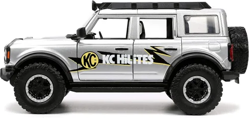 Vista 3 de Jada Toys Just Trucks 1:24 2021 Ford Bronco - Coche fundido a presión gris con estante para neumáticos, juguetes para niños y adultos