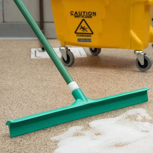 Vista 5 de Carlisle Squeegee cabeza de caucho, espuma sólida de una sola unidad para piso, 24", Verde, 1