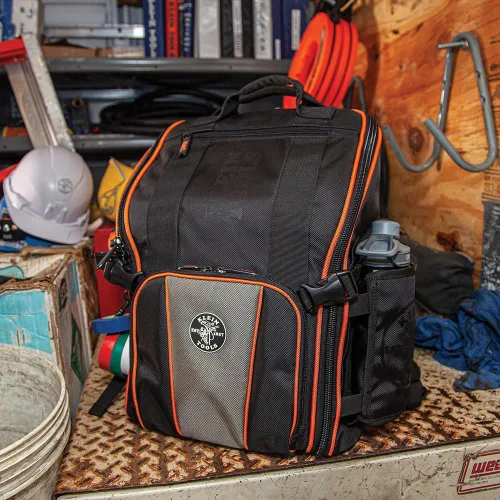 Vista 8 de Klein Tools 55482 Mochila para herramientas, organizador de herramientas resistente Tradesman Pro con 21 bolsillos e interior grande, resistente al