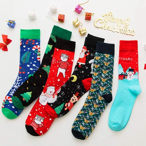Vista 7 de NCDUANSAN Calcetines de Navidad kawaii otoño e invierno calcetines de hombre y mujer Santa calcetines de algodón (3pcs)