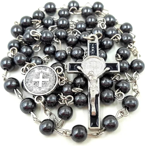 Vista 5 de TALISMAN4U Collar de rosario católico con cuentas de hematita negra medalla de San Benito y crucifijo de cruz en caja de regalo
