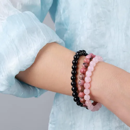 Vista 7 de Pulsera elástica de 0.315 in con piedras semipreciosas naturales unisex, Gema, granate