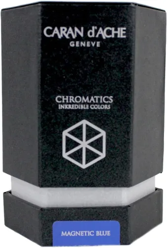 Vista 8 de Caran d'Ache Botella de tinta cromática de 1.7 fl oz - Cosmic Black