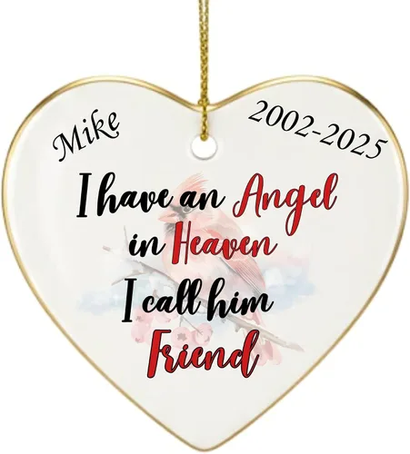 Vista 11 de Adorno de Navidad conmemorativo personalizado 2025 – Recuerdo de cerámica en forma de corazón – Tengo un ángel en el cielo I Call Her Primo – Regalo
