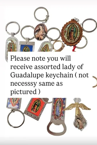 Vista 2 de Juego de 12 llaveros de Lady of Guadalupe con bolsa de organza, recuerdo de fiesta, regalo de bautizo, llavero católico religioso