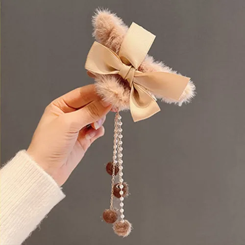 Vista 2 de Jumwrit Pinzas para el cabello con mandíbula de plátano peludas con lazos, borlas de perlas y fijación fuerte para mujeres y niñas, accesorios