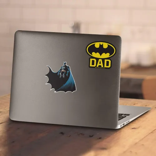 Vista 5 de Popfunk Camiseta clásica de Batman Dad by Day para el día del padre y calcomanías