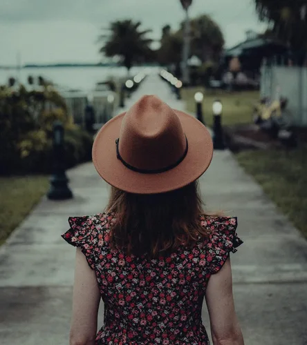 Vista 6 de Lisianthus - Sombrero con cinta con hebilla de ajuste, para mujer, modelo Fedora