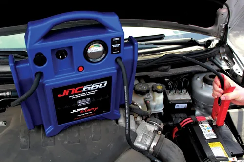 Vista 7 de Clore Automotive Jump-N-Carry JNC770R arrancador de puente de 12 voltios, con pico de 1700 A, calidad premium, paquete, color rojo