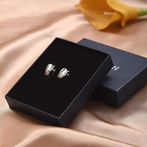 Vista 5 de Aretes de aro gruesos de oro para mujer, chapados en oro de 14 quilates y plata, aretes geométricos, aretes colgantes de nudo de moda
