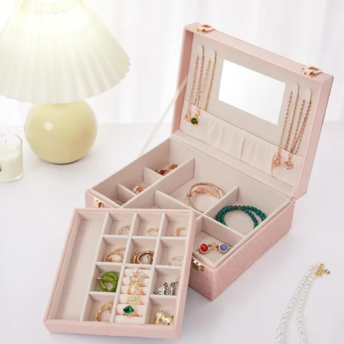 Vista 6 de Joyero portátil para mujeres y niñas con piel sintética, caja organizadora de aretes con espejo de maquillaje para regalos de Navidad y Año Nuevo