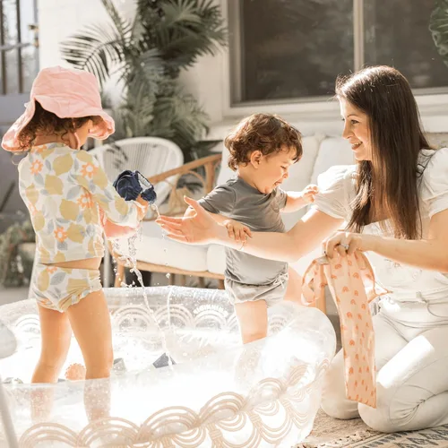 Vista 5 de Tiny Twinkle Bolsas húmedas a prueba de desorden Paquete de 1 bolsa reutilizable impermeable para trajes de baño Ropa de bebé Bolsa de viaje
