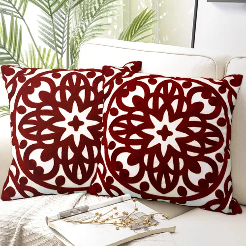 Vista 16 de Alysheer Funda de almohada decorativa bordada de 18 x 18 pulgadas, acogedora y fresca funda de cojín bohemia con diseño de mandala chic de punto