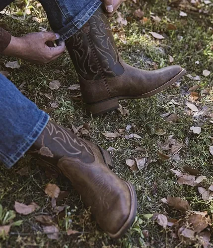 Vista 2 de Cowboy Boots for Men Square Toe Western Boots Retro Classic Embroidered Pull On Boot Café