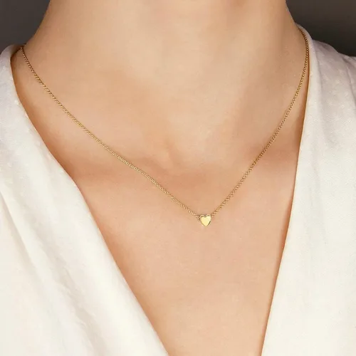 Vista 4 de Delicado collar con pequeño dije de corazón de oro, (además hay modelos con dije de corazón con inicial, con dije de rosa y con circonia cúbica)