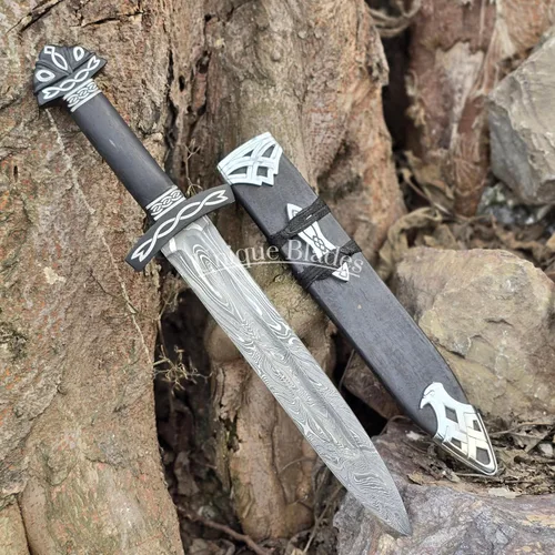 Vista 8 de Espada de daga vikinga, acero de Damasco de 16 pulgadas, espada corta de doble filo de espiga completa con mango de madera y vaina