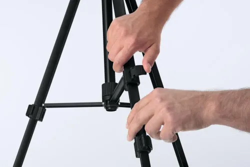 Vista 8 de BOSCH BT 150 Trípode Compacto con Altura Extensible para Uso con Láseres de Línea, Láseres de Punto y Medidores de Distancia Láser