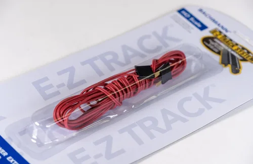 Vista 3 de Bachmann Trenes - PISTA E-Z - ALAMBRE DE EXTENSIÓN DE POTENCIA 10' - ROJO (1/tarjeta)