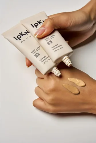 Vista 7 de IPKN Crema BB húmeda y firme – Crema BB diaria ultra hidratante con o sin SPF40 – Base facial ligera y no grasa con antioxidantes para una piel