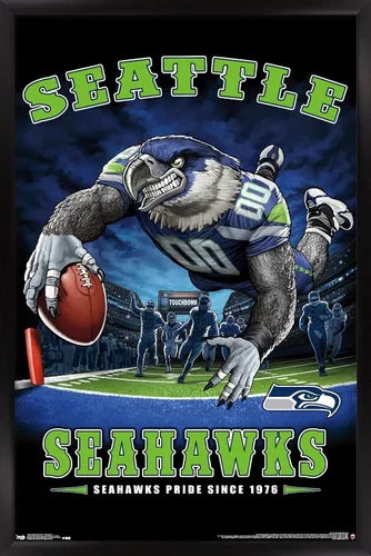 Vista 8 de Trends International NFL Seattle Seahawks - Póster de pared de End Zone 17, 14.725 x 22.375 pulgadas, versión enmarcada de madera de granero