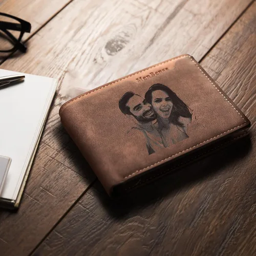 Vista 5 de Easycosy Cartera con fotos personalizada para hombres, regalo personalizado con imagen grabada y nombre para novio, marido, papá, padrinos de boda