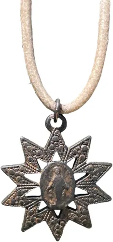 Vista 10 de Collar Virgen María de Oro - Medalla Milagrosa, Joyería Religiosa, Colgante Católico, Regalos de Mujer, Día de la Madre, Regalo de Hombre a Esposa