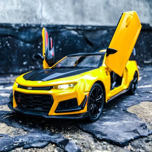 Vista 4 de BDTCTK 1/24 Camaro Bumblebee Modelo de Coche de Juguete, Aleación de Zinc Fundido a Presión, Coche de Juguete con Sonido y Luz para Niños, Niños