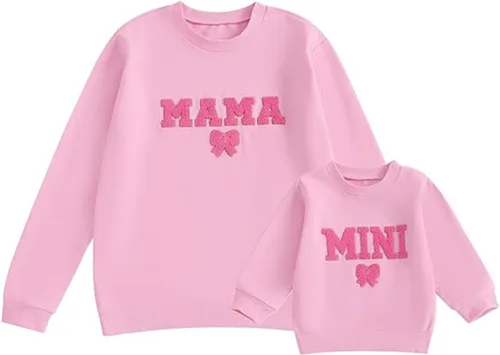 Vista 17 de Mommy and Me - Conjunto familiar de manga larga con cuello redondo y estampado de letras Rosado Rojo