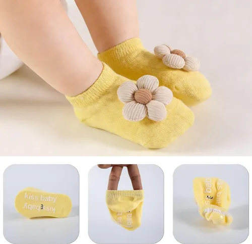 Vista 2 de Calcetines para bebé niña, calcetines de agarre para recién nacidos, calcetines prematuros, artículos esenciales para recién nacidos