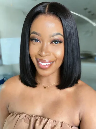Vista 48 de KLAIYI Peluca de cabello humano con encaje frontal precortada 7x5, corte Bob en capas, corte romo, cordón sin pegamento, peluca predepilada