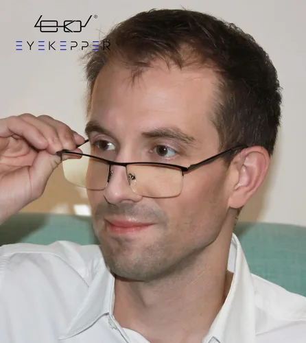 Vista 2 de Eyekepper Bisagras de resorte de calidad para lectores de computadora de medio borde
