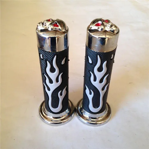 Vista 5 de XKMT-Flame Gel Style Thinner Wall Grips Skull Grey ATV Quad Compatible con KAWASAKI POLARIS SEADOO BOMBARDIER Jet SKI FOREMAN RECON RINCON Brute