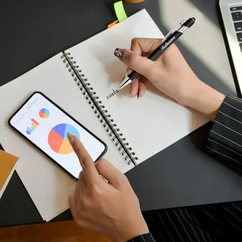 Vista 5 de Amlion Bolígrafos personalizados a granel, bolígrafos personalizados con lápiz capacitivo con nombre, mensaje y logotipo grabado, regalo