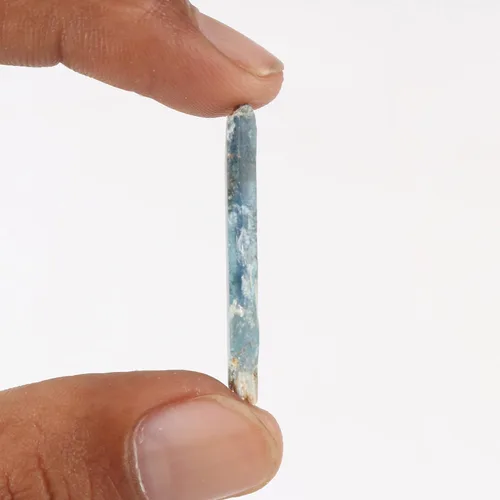 Vista 6 de GEMHUB Lápiz de cianita áspero pequeño con cristal curativo de cianita azul áspero suelto, tamaño pequeño, 9.7