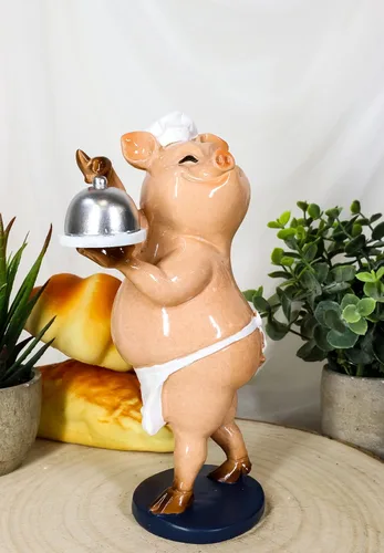 Vista 5 de Ebros Voluptuoso Bistro Chef Porkie The Pig con placa de servicio y cúpula Cloche Estatua de Hospitalidad para el hogar y la cocina, 7.75 pulgadas