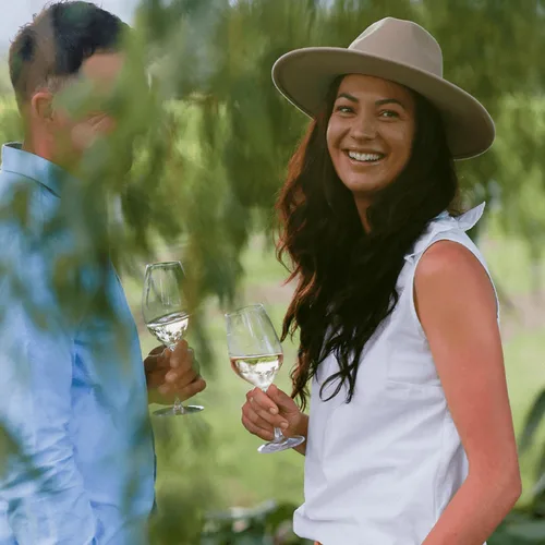 Vista 3 de Giesen Riesling sin alcohol - Vino blanco desalcoholizado prémium de Nueva Zelanda
