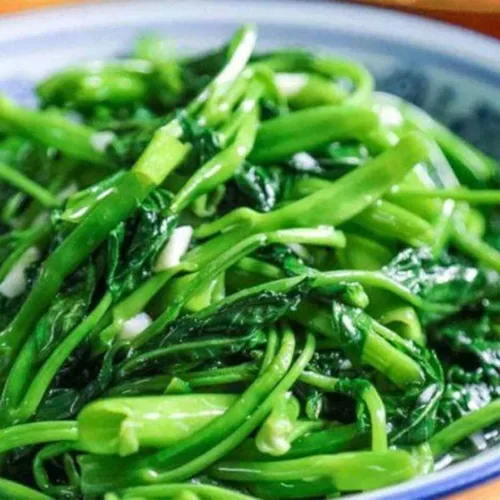 Vista 2 de Más de 1000 semillas Kong Xin CAI para patio y jardín – Semillas vegetales de hoja verde Rau Muong sin OMG para plantar, tasa de germinación del 95