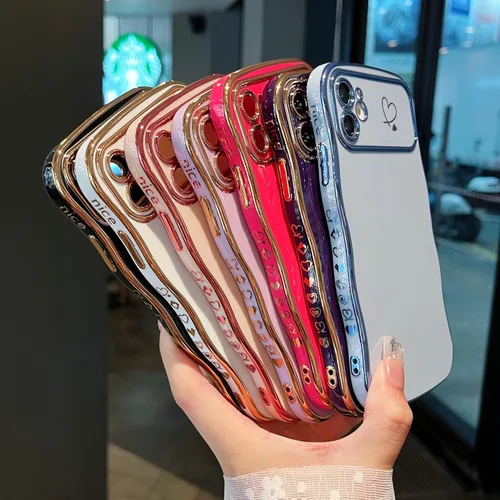 Vista 5 de ZTOFERA Funda para iPhone 11 de 6.1 pulgadas, bonita funda con marco ondulado rizado con patrón de corazón de amor, borde chapado de lujo