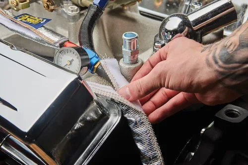 Vista 5 de Thermo-Tec 14030 Express Sleeve Aluminized Hose and Wire Protection, 3' x 1/2"- 1" I.D. , Plata